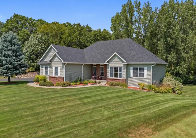 2nd image of 967 176th St, Hammond, WI 54015 | MLS# 7119931