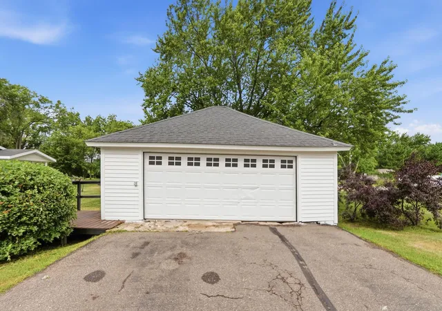 Photo 2 of Sale Pending at 24489 County Rd 7, Saint Augusta, MN 56301 | MLS# 7119944 | Listing updated on 2026-08-21