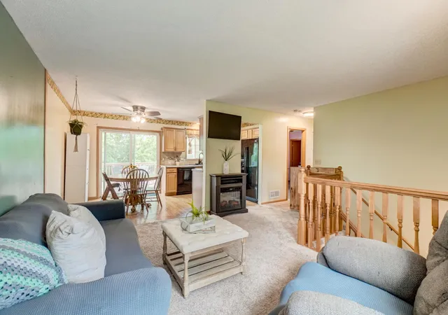 Photo 4 of Single family home for sale at 25714 9th Street W, Zimmerman, MN 55398 | MLS# 7119964 | Listing updated on 2026-08-19