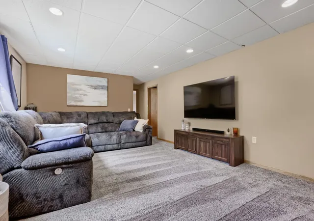 Photo 3 of Single family home for sale at 1209 Roberts Rd, Buffalo, MN 55313 | MLS# 7119975 | Listing updated on 2026-09-21