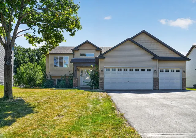 Photo 1 of Single family home for sale at 1088 161st Lane Nw, Andover, MN 55304 | MLS# 7119981 | Listing updated on 2026-09-16