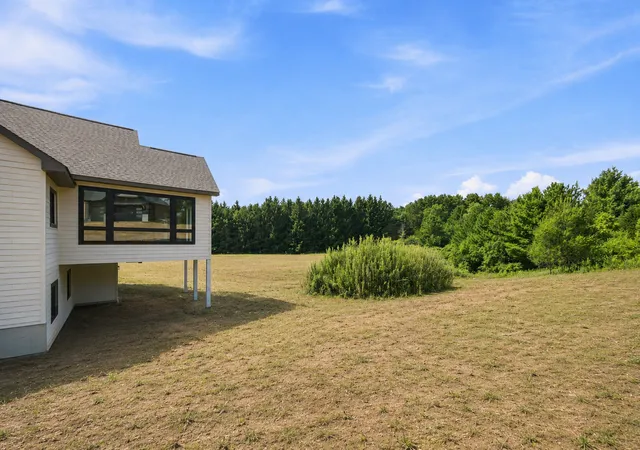 40th image of 529 Chapman Hills Ct, Hudson, WI 54016 | MLS# 7120004