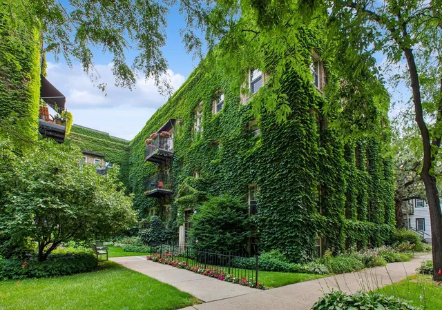 Photo 1 of Condo for sale at 2521 Humboldt Ave S #309, Minneapolis, MN 55405 | MLS# 7120025 | Listing updated on 2026-09-03