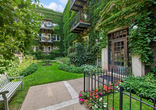 Photo 2 of Condo for sale at 2521 Humboldt Ave S #309, Minneapolis, MN 55405 | MLS# 7120025 | Listing updated on 2026-09-03