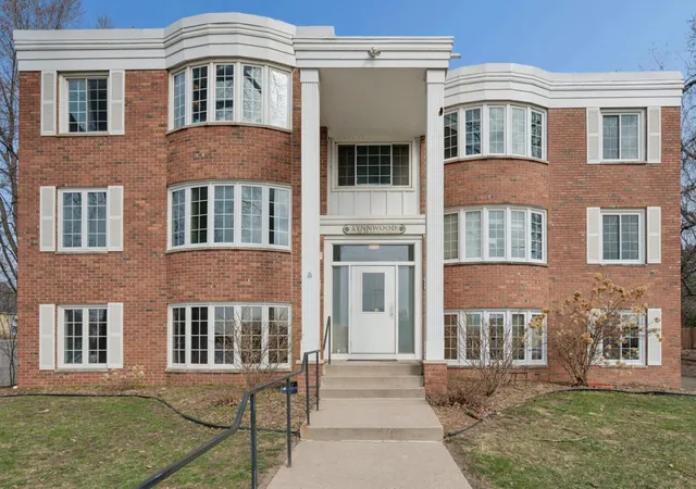 1st image of 4516 Hwy 7 #1, Minneapolis, MN 55416 | MLS# 7120027