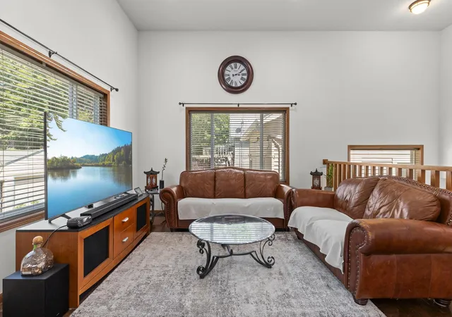 5th image of 49 Wyoming St W, Saint Paul, MN 55107 | MLS# 7120030
