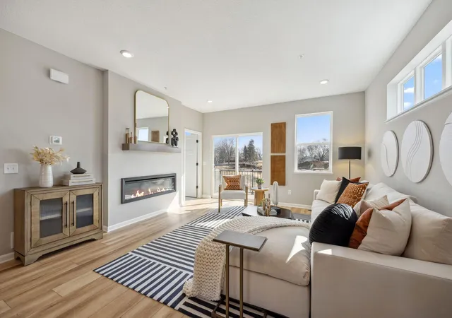 2nd image of 1531 Traverse Ln, Saint Paul, MN 55118 | MLS# 7120039