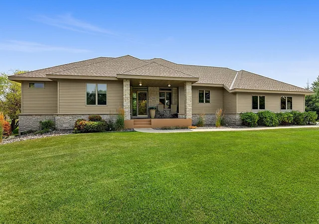 1st image of 3600 21st Ave S, Saint Cloud, MN 56301 | MLS# 7120052