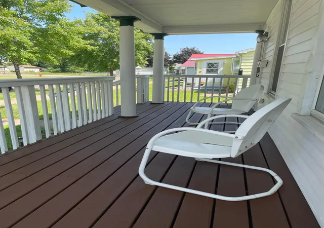 Photo 3 of Single family home for sale at 763 W Mark St, Winona, MN 55987 | MLS# 7120056 | Listing updated on 2026-08-07