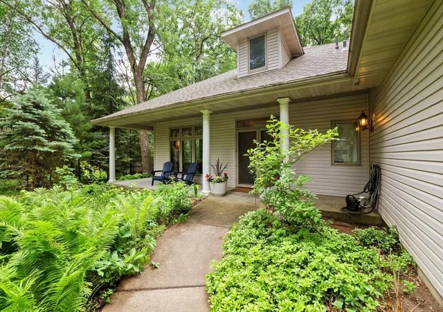 Photo 2 of Sale Pending at 17 Baillon Ln, Lakeland, MN 55043 | MLS# 7120060 | Listing updated on 2026-09-02