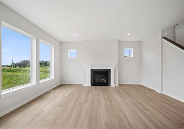 Photo 4 of Sale Pending at 10577 Minnesota Ln N, Maple Grove, MN 55369 | MLS# 7120080 | Listing updated on 2026-08-27