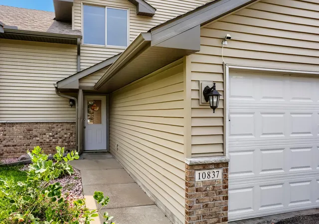 Photo 3 of Sale Pending at 10837 Mississippi Dr N, Minneapolis, MN 55443 | MLS# 7120085 | Listing updated on 2026-10-11