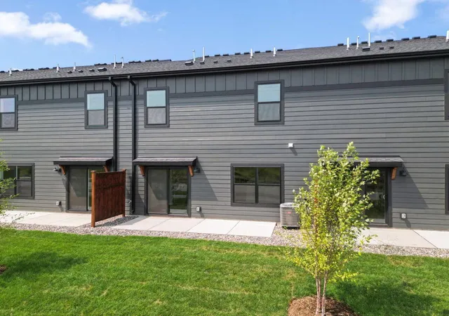 Photo 8 of Single family home for sale at 675 Tulare Ter, Newport, MN 55055 | MLS# 7120105 | Listing updated on 2026-10-05