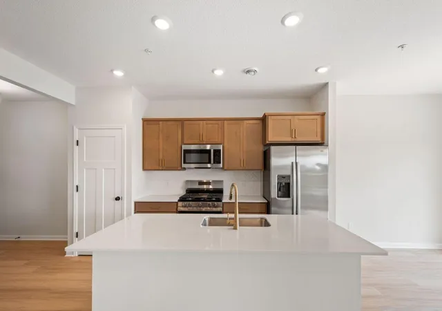 2nd image of 673 Tulare Ter, Newport, MN 55055 | MLS# 7120112