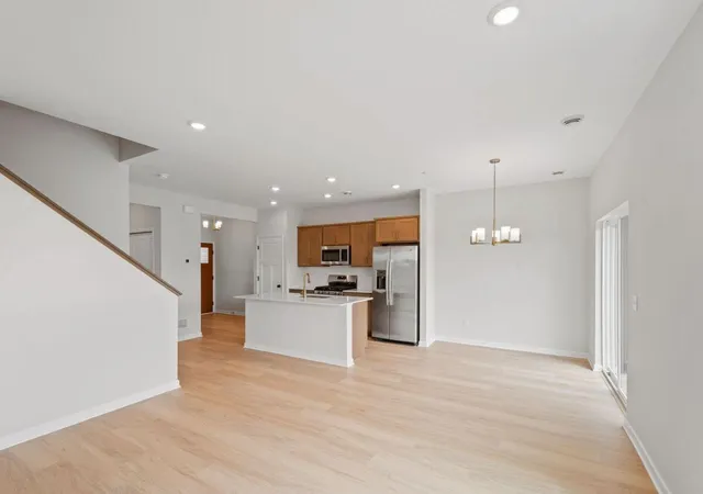 3rd image of 673 Tulare Ter, Newport, MN 55055 | MLS# 7120112
