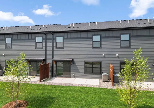 7th image of 673 Tulare Ter, Newport, MN 55055 | MLS# 7120112