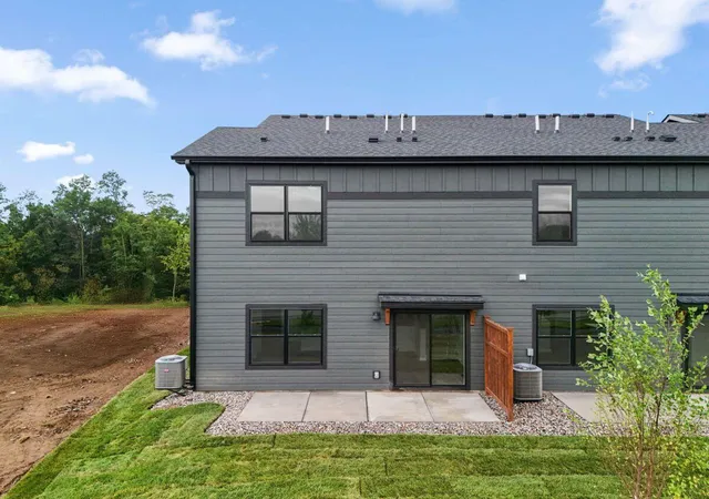 2nd image of 671 Tulare Ter, Newport, MN 55055 | MLS# 7120118