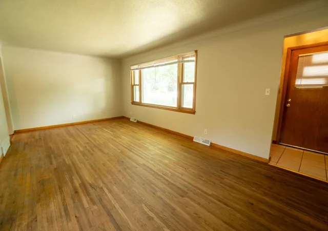 4th image of 1503 15Th St S, Moorhead, MN 56560 | MLS# 7120124