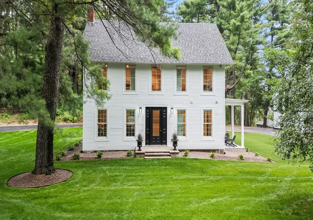 Photo 1 of Single family home for sale at 1010 Spring St, Somerset, WI 54025 | MLS# 7120128 | Listing updated on 2026-09-16