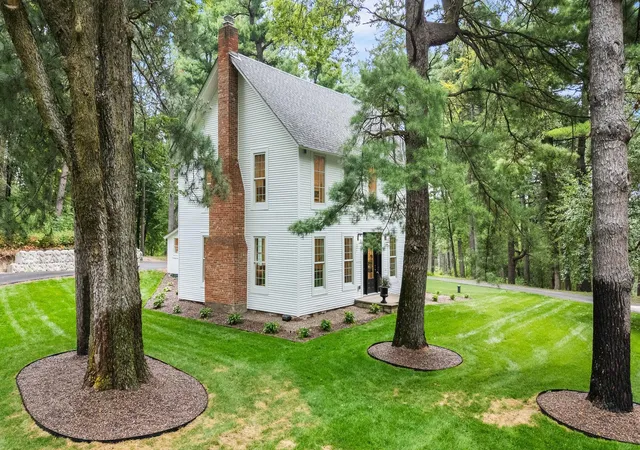 Photo 2 of Single family home for sale at 1010 Spring St, Somerset, WI 54025 | MLS# 7120128 | Listing updated on 2026-09-16