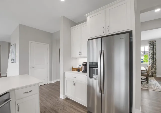 Photo 3 of Sale Pending at 10523 Mcgregor Blvd, Saint Paul, MN 55129 | MLS# 7120146 | Listing updated on 2026-08-01