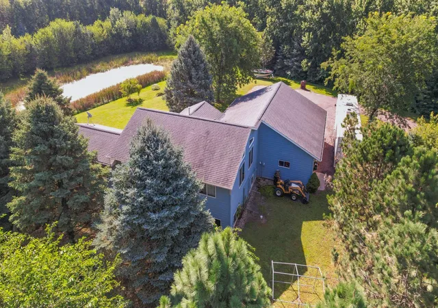 Photo 4 of Single family home for sale at 310 D Scholten Dr, Steen, MN 56173 | MLS# 7120191 | Listing updated on 2026-08-03