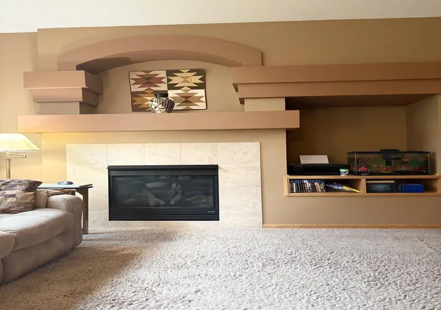 Photo 3 of Single family home for sale at 728 Newberry Ln, Chaska, MN 55318 | MLS# 7120200 | Listing updated on 2026-10-09