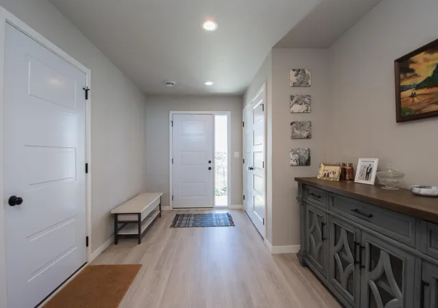 Photo 3 of Sale Pending at 2618 74th Avenue S, Fargo, ND 58104 | MLS# 7120219 | Listing updated on 2026-08-25