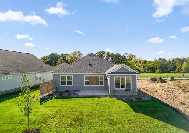 Photo 2 of Single family home for sale at 10639 Mississippi Dunes Trl S, Cottage Grove, MN 55016 | MLS# 7120222 | Listing updated on 2026-10-09