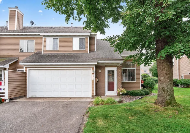 1st image of 9966 Fillmore St Ne, Minneapolis, MN 55434 | MLS# 7120248