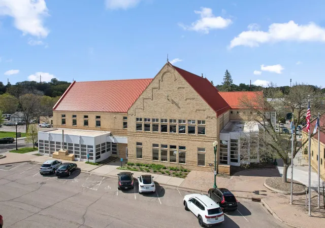 27th image of 4170 Narrows Canyon Trl, Chaska, MN 55318 | MLS# 7120262