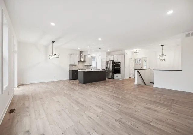 Photo 4 of Single family home for sale at (Undisclosed), Lakeville, MN 55044 | MLS# 7120286 | Listing updated on 2026-08-30