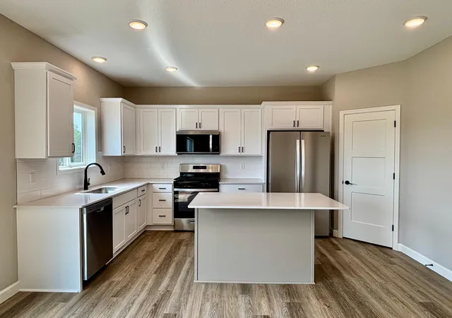 2nd image of 837 Walnut Grove Ln, Hanover, MN 55341 | MLS# 7120326