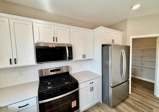 Photo 4 of Sale Pending at 837 Walnut Grv Ln, Hanover, MN 55341 | MLS# 7120326 | Listing updated on 2026-08-28