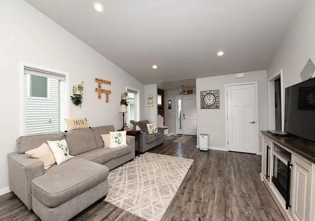 Photo 3 of Single family home for sale at 2723 W Westwood St, West Fargo, ND 58078 | MLS# 7120331 | Listing updated on 2026-08-12