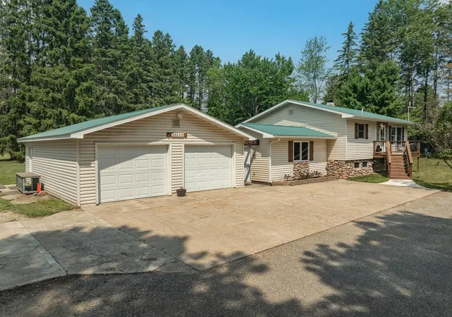 4th image of 28249 Lost Lake Dr, Grand Rapids, MN 55744 | MLS# 7120341