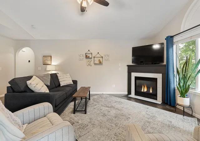 5th image of 1624 Prairie Ln Ne, Owatonna, MN 55060 | MLS# 7120345