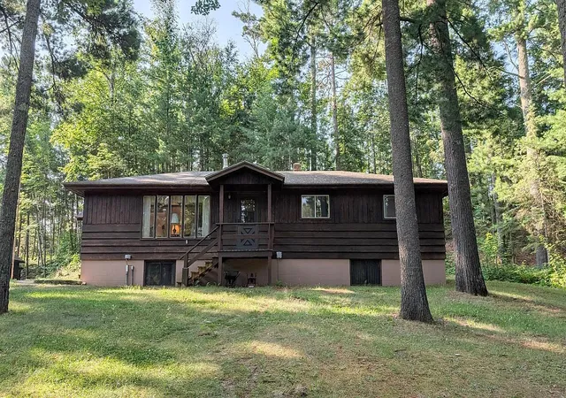 2nd image of 2581 Hallmark Dr, Ely, MN 55731 | MLS# 7120356