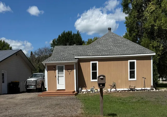 43rd image of 352 3rd Ave S, Casselton, ND 58012 | MLS# 7120359