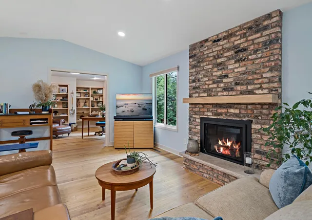 Photo 4 of Sale Pending at 95 Holly Ln N, Minneapolis, MN 55447 | MLS# 7120365 | Listing updated on 2026-09-01