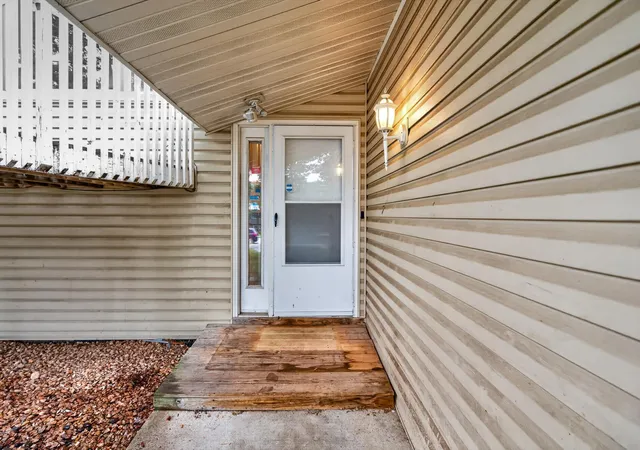 2nd image of 14310 14th Ave N, Minneapolis, MN 55447 | MLS# 7120366
