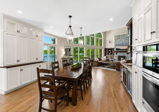 5th image of 425 Oxford Rd, Long Lake, MN 55356 | MLS# 7120371