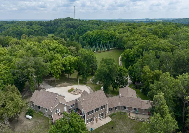 Photo 3 of Mansion for sale at 51383 Bucks Ml Rd, Detroit Lakes, MN 56501 | MLS# 7120375 | Listing updated on 2026-08-04