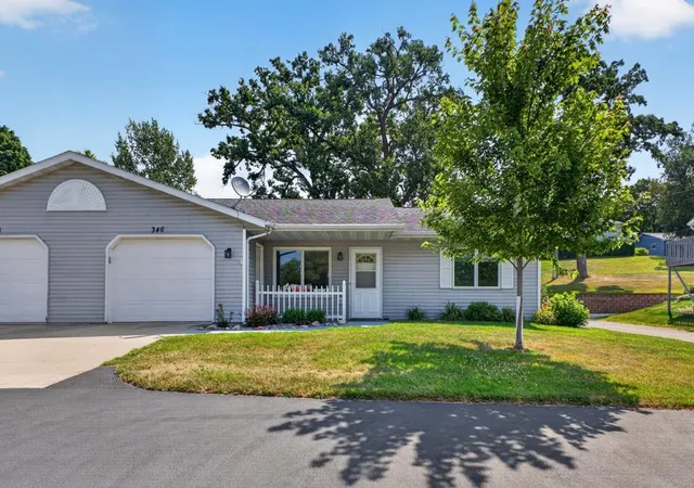 Photo 1 of Townhouse for sale at 346 Main St N, Chatfield, MN 55923 | MLS# 7120376 | Listing updated on 2026-08-27