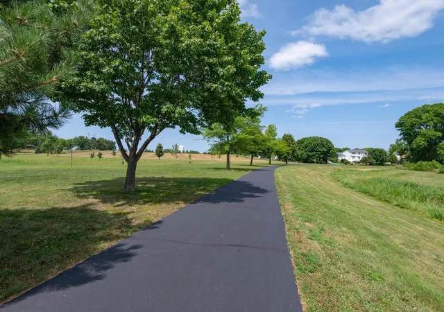 62nd image of 1290 Parkview Ct, Shakopee, MN 55379 | MLS# 7120384
