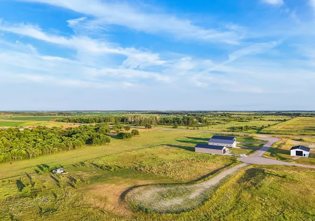 5th image of 441Xx 402Nd Ave #11, Perham, MN 56573 | MLS# 7120409