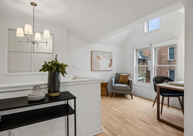 Photo 4 of Single family home for sale at 2637 1/2 Humboldt Ave S, Minneapolis, MN 55408 | MLS# 7120410 | Listing updated on 2026-09-19