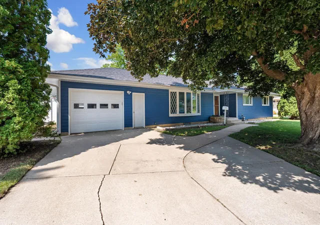 1st image of 105 21st St Nw, Austin, MN 55912 | MLS# 7120416