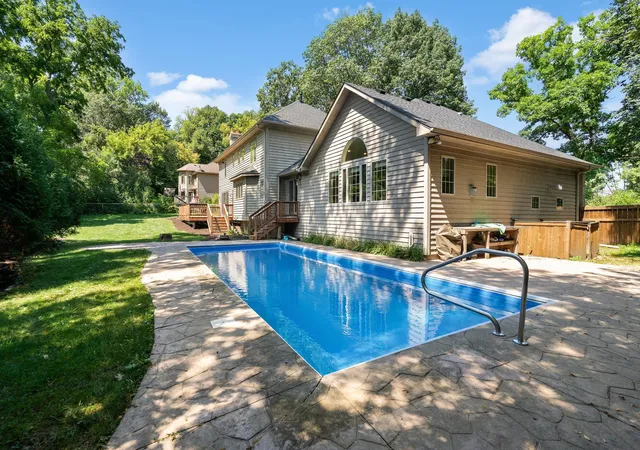 4th image of 1504 Fairfield Rd S, Minnetonka, MN 55305 | MLS# 7120424