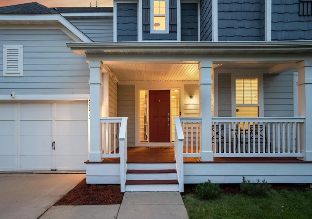 Photo 3 of Sale Pending at 5255 Jewel Ln N, Minneapolis, MN 55446 | MLS# 7120492 | Listing updated on 2026-08-10